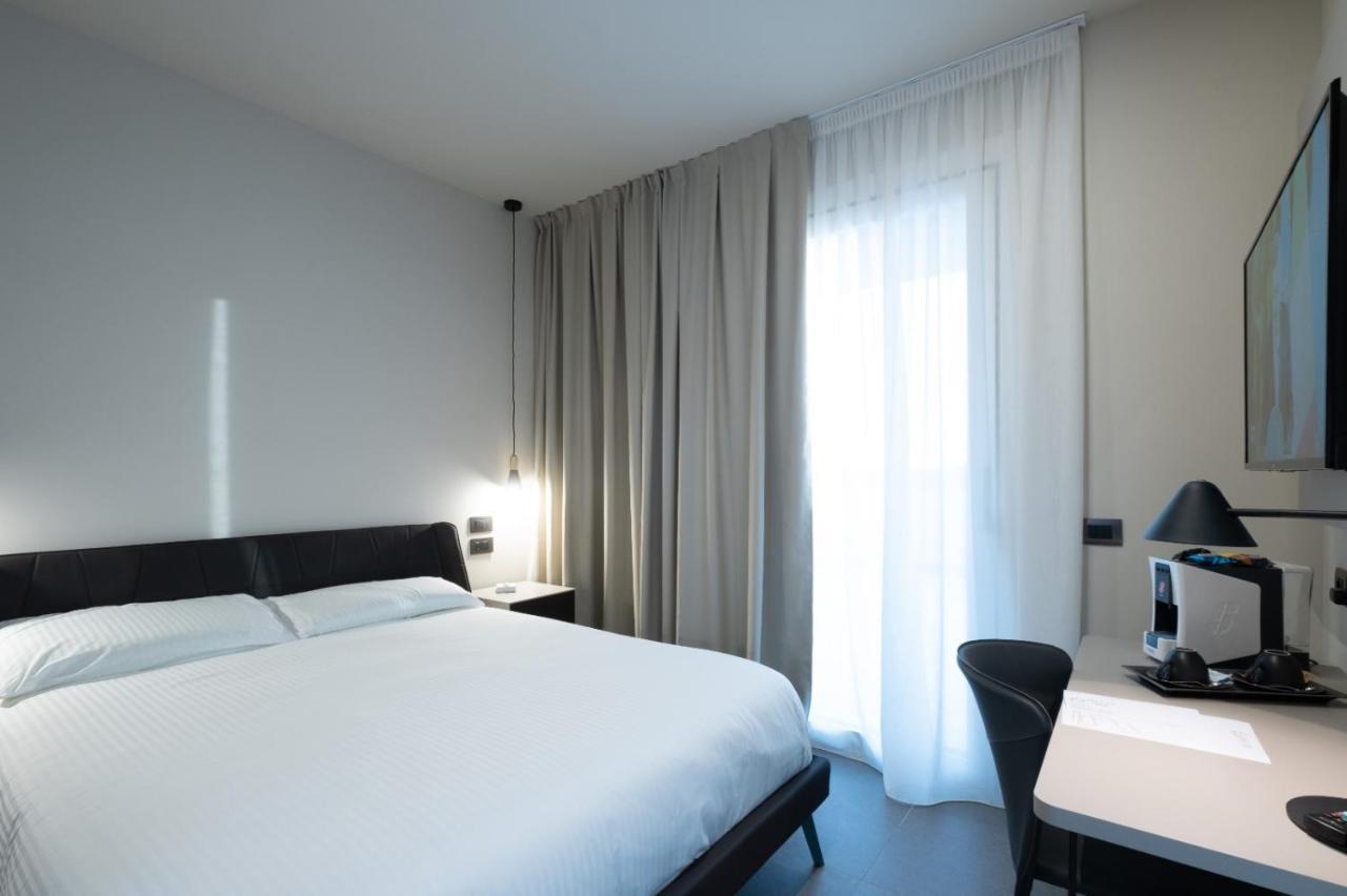 Bbcube Hotel